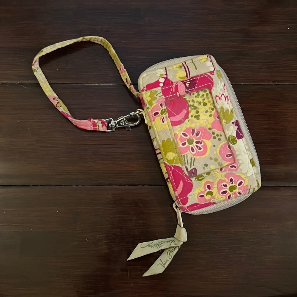 Vera Bradley wristlet Make Me Blush